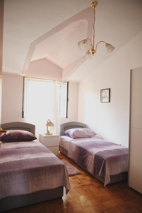 Apartment Blanka With A Beautiful View Of Trogir Extérieur photo